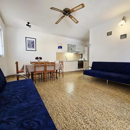 Holiday home Jakasa