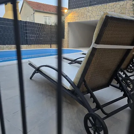 בית נופש Jakasa